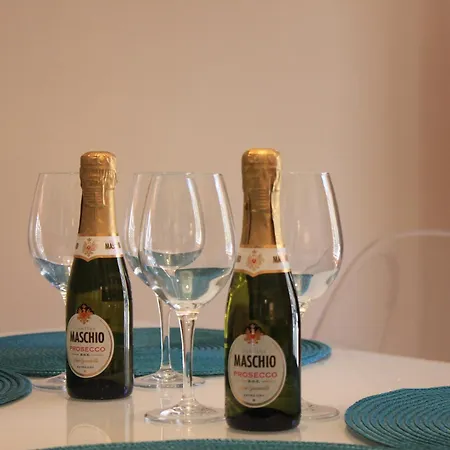 Ad Homes - Chiaia Flat *